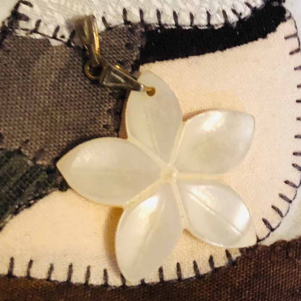 Pendant, “Mother of Pearl” for a necklace 🐚🥀🍃